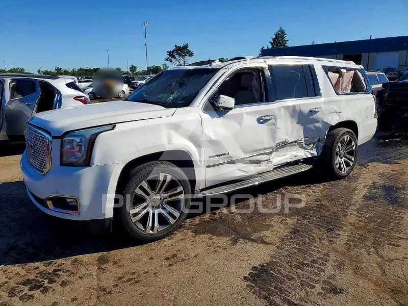 2015 GMC YUKON photo