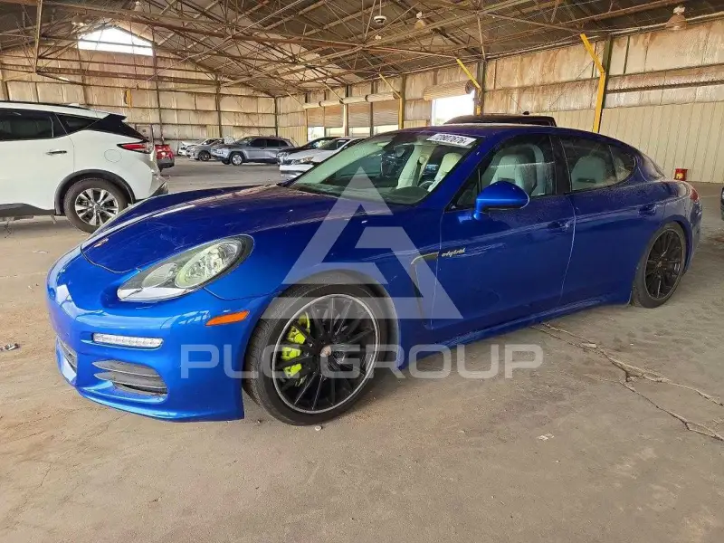 2015 Porsche Panamera фото