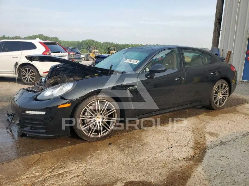 2015 Porsche Panamera photo