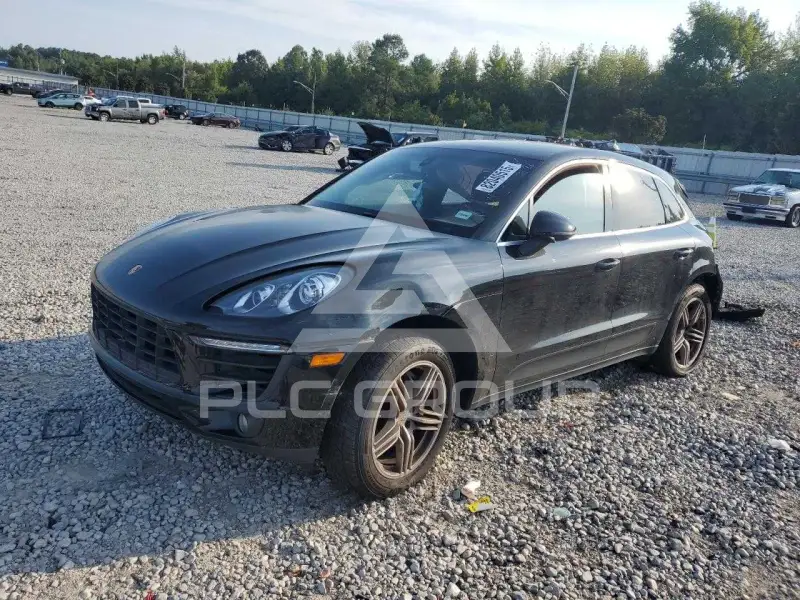 2015 Porsche MACAN photo