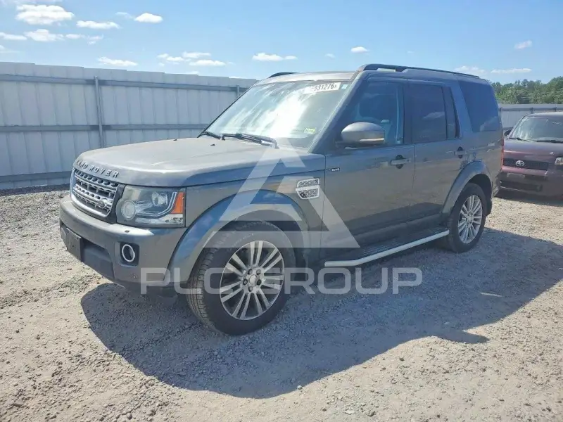 2015 Land Rover LR4 photo