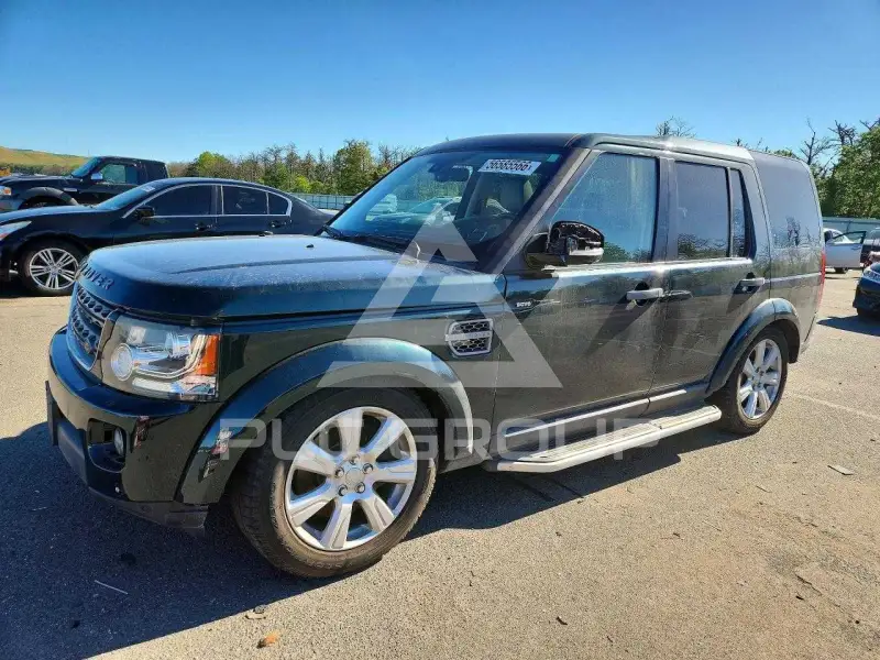 2015 Land Rover LR4 photo