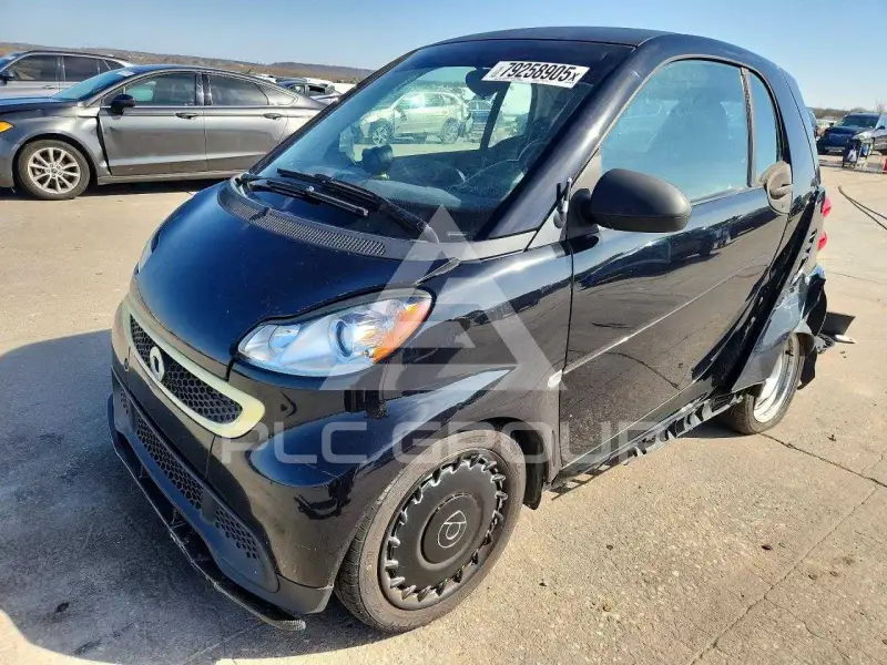 2015 Smart FORTWO фото