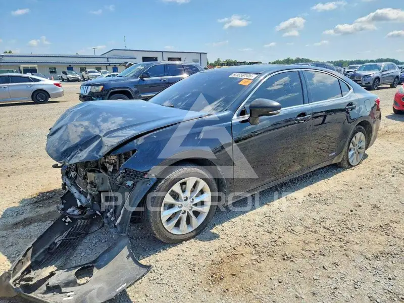 2015 Lexus ES300 photo