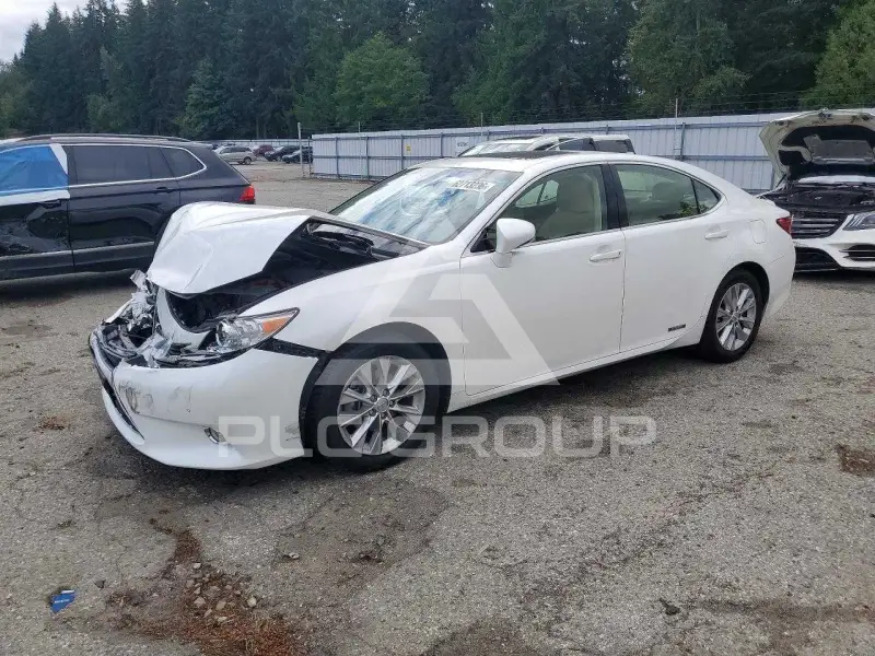 2015 Lexus ES300 фото