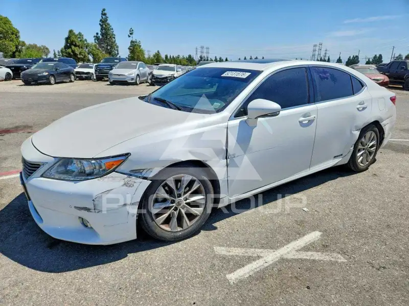 2015 Lexus ES300 photo
