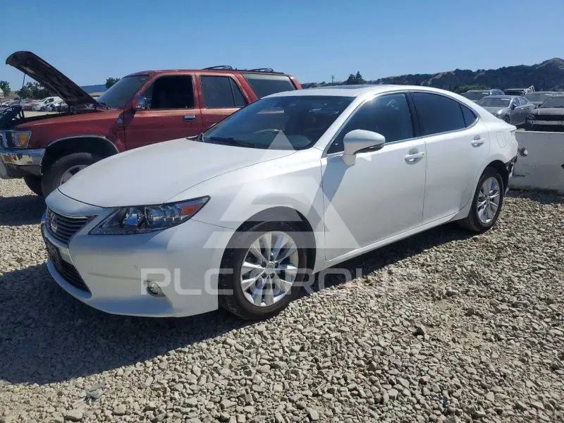 2015 Lexus ES300 фото