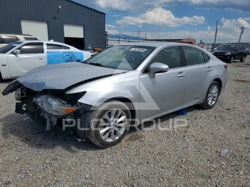 2015 Lexus ES300 photo
