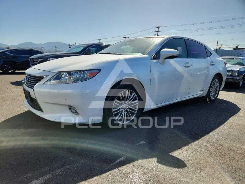 2015 Lexus ES300 фото