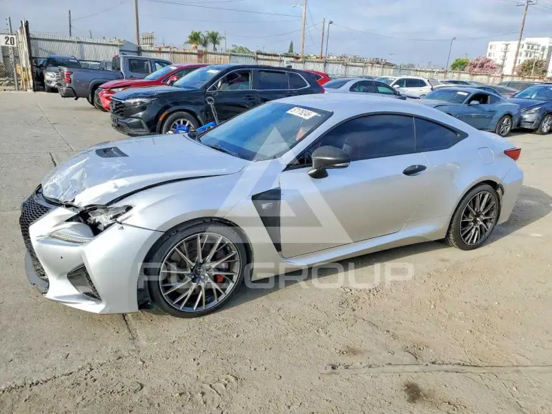 2015 Lexus RC300 photo