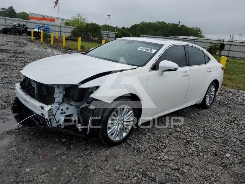 2015 Lexus ES350 фото
