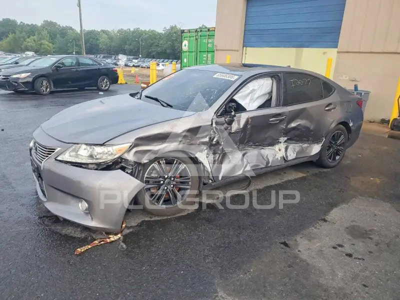 2015 Lexus ES фото
