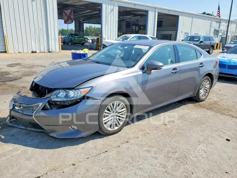 2015 Lexus ES350 фото