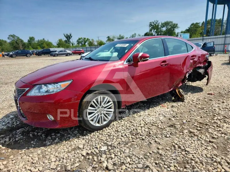 2015 Lexus ES350 photo