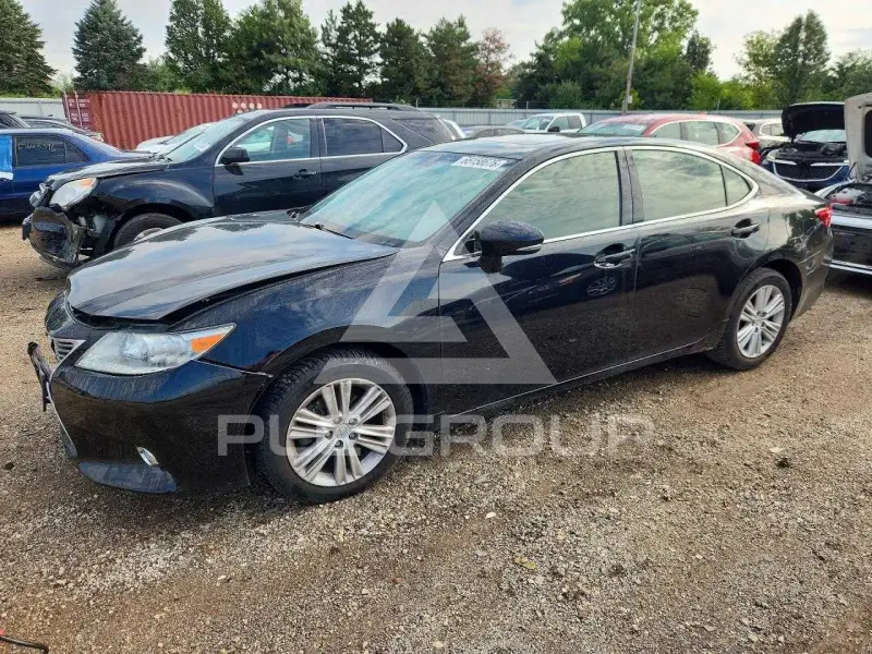 2015 Lexus ES photo