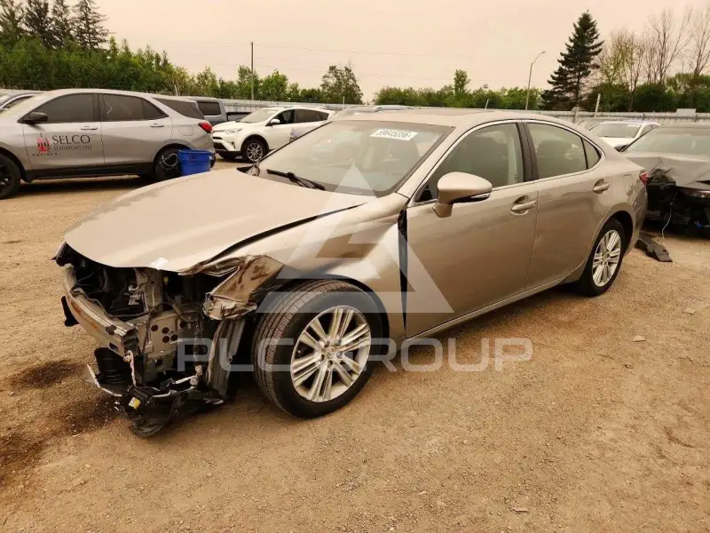 2015 Lexus ES350 photo