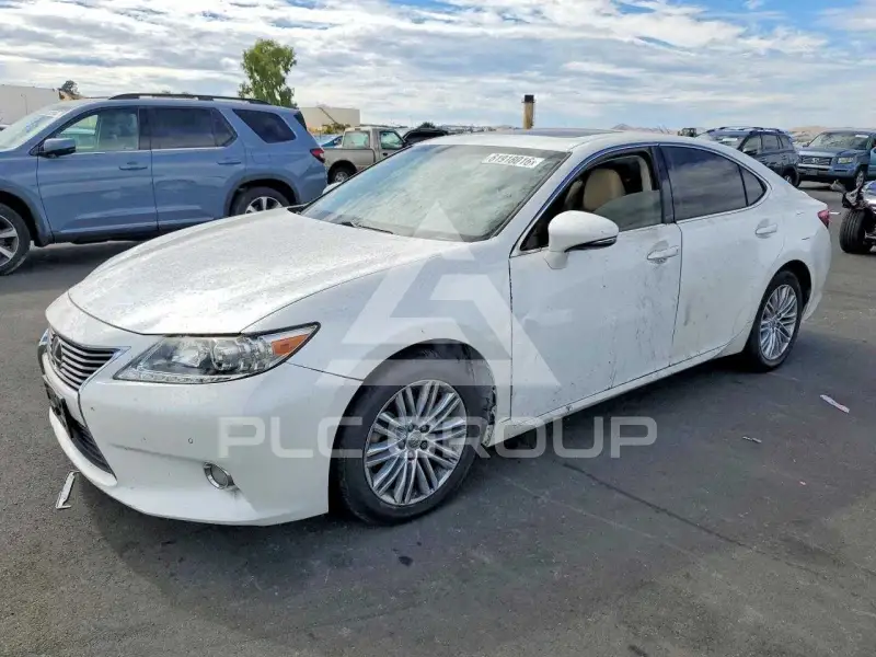 2015 Lexus ES350 photo