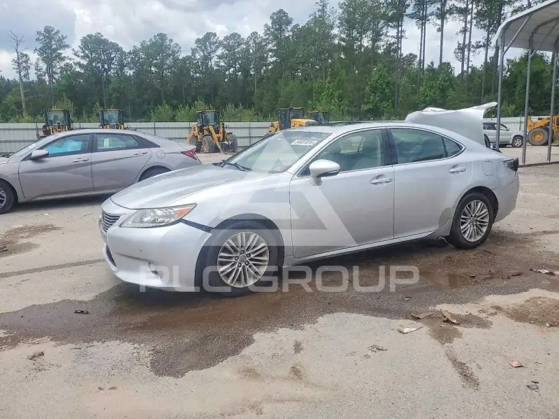 2015 Lexus ES350 фото