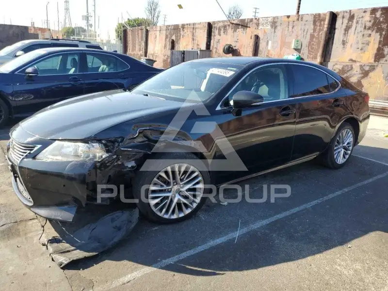 2015 Lexus ES350 фото