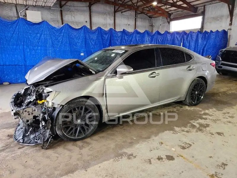 2015 Lexus ES фото