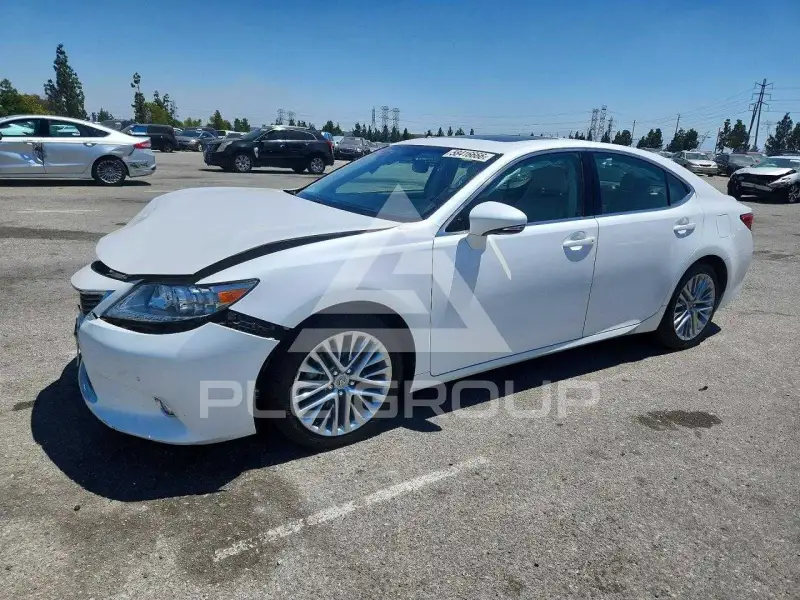 2015 Lexus ES350 фото