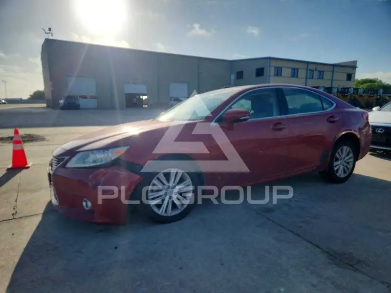2015 Lexus ES350 фото