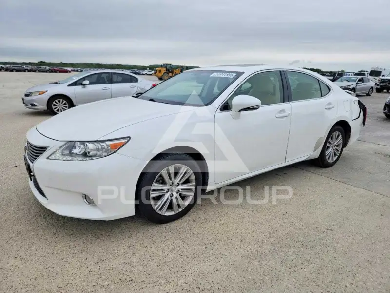 2015 Lexus ES350 фото