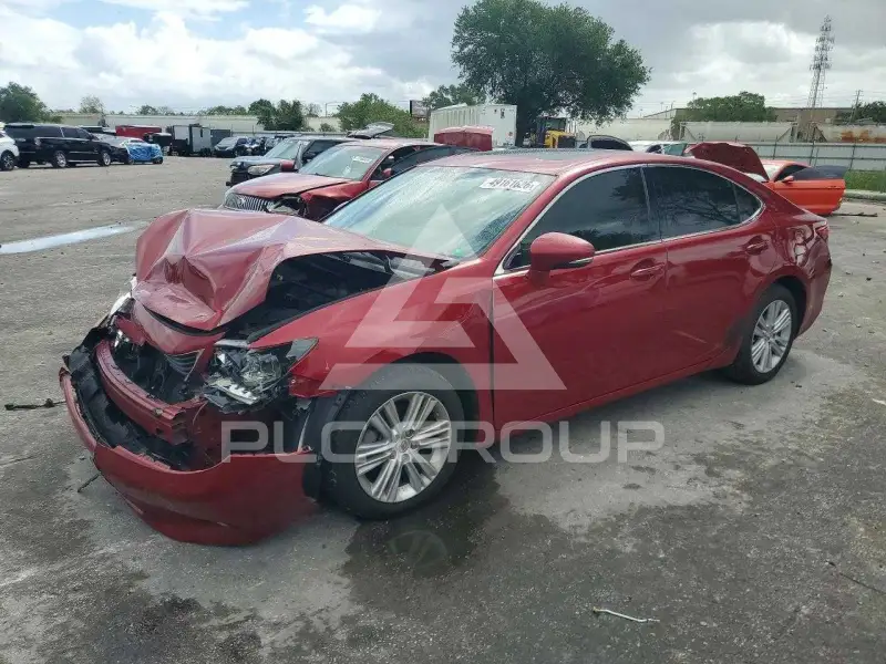 2015 Lexus ES350 фото