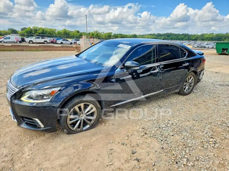 2015 Lexus LS460 photo