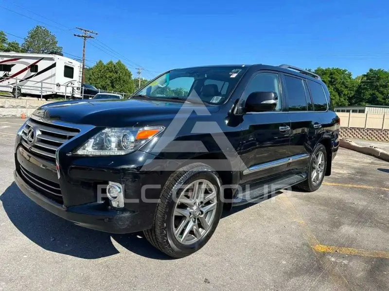 2015 Lexus LX570 фото