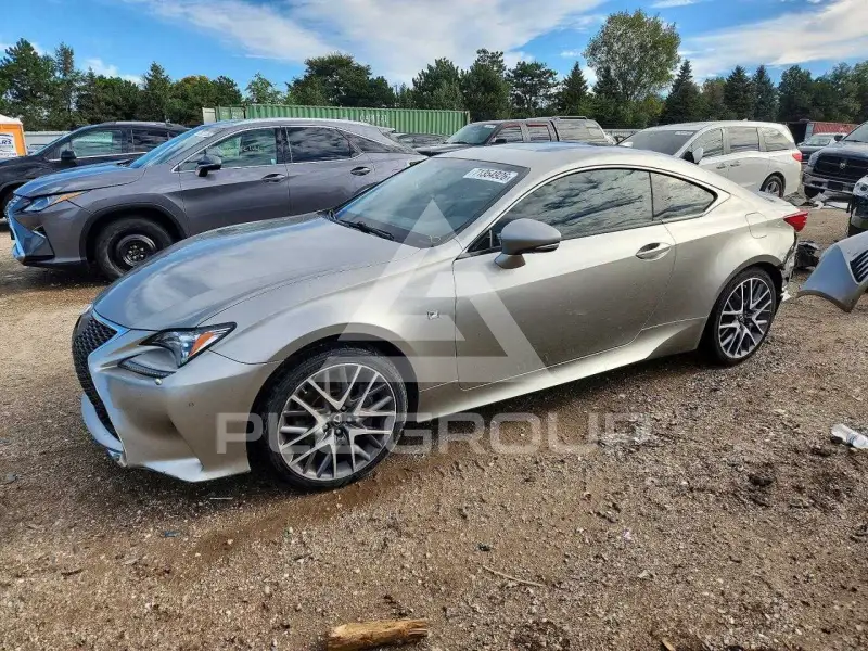 2015 Lexus RC photo