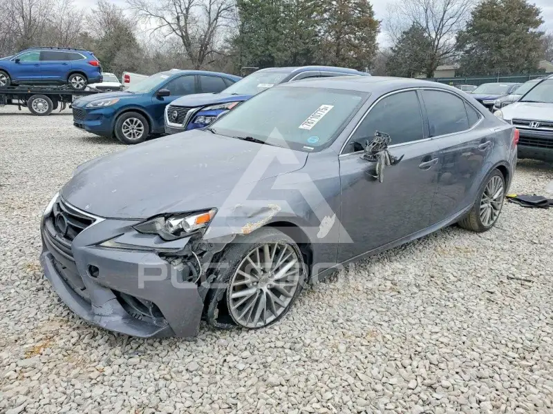 2015 Lexus IS фото