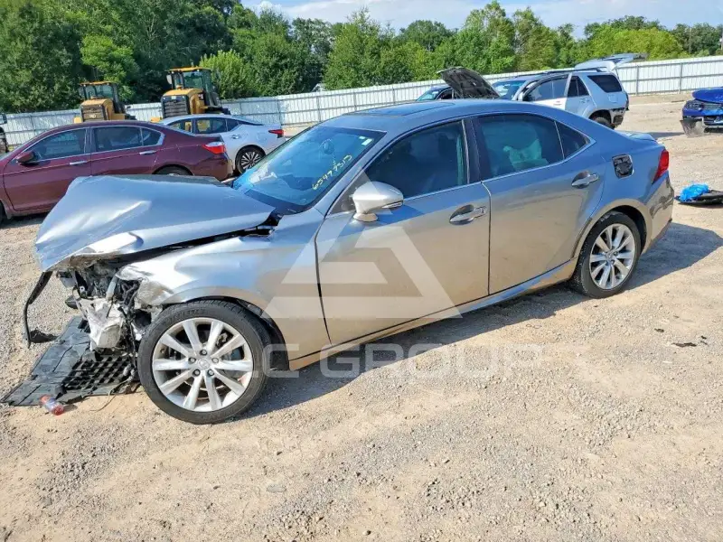 2015 Lexus IS фото