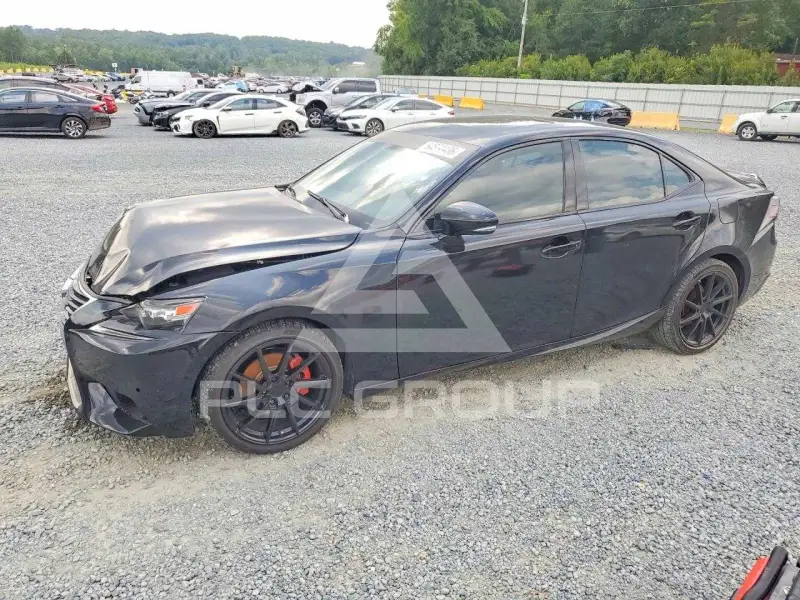 2015 Lexus IS фото