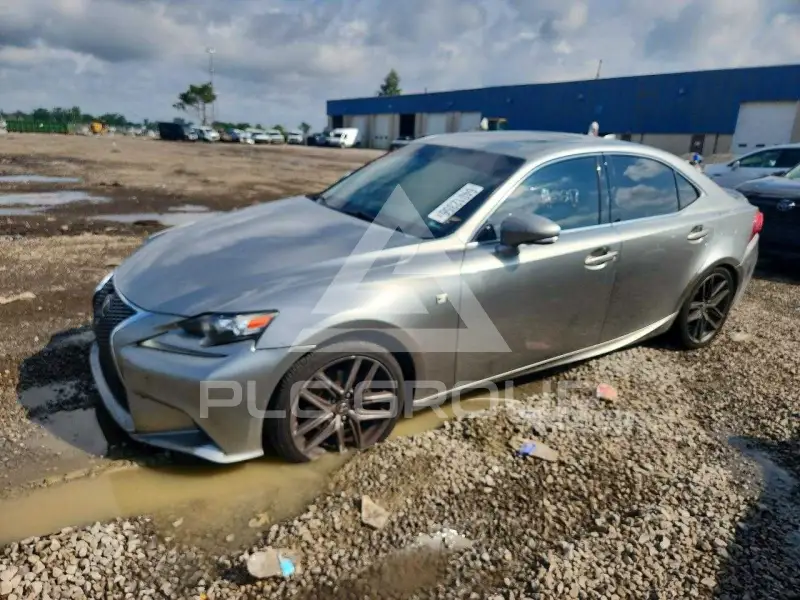 2015 Lexus IS фото