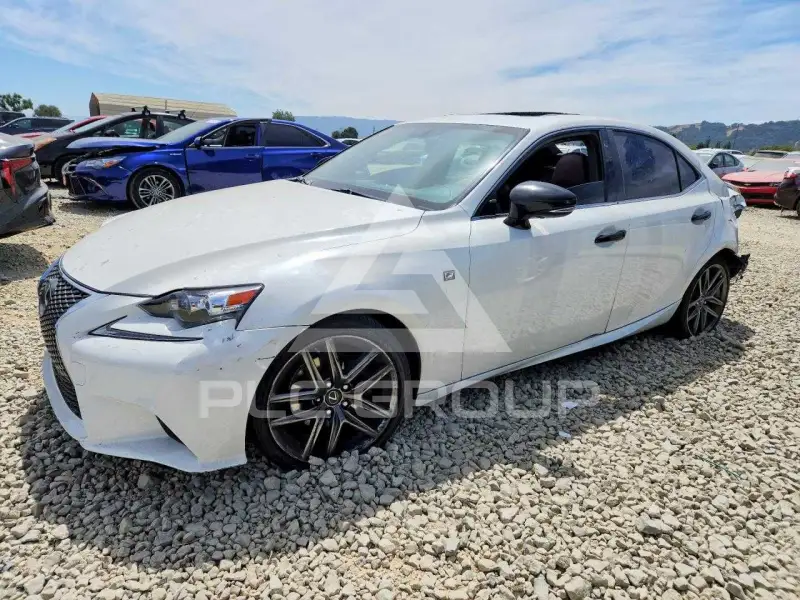 2015 Lexus IS фото