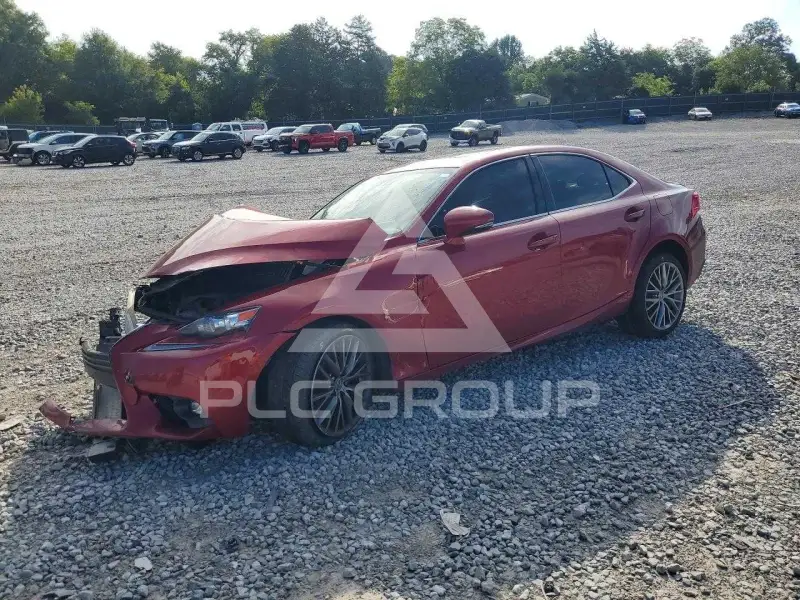 2015 Lexus IS photo