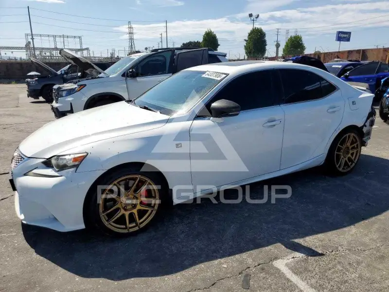 2015 Lexus IS фото