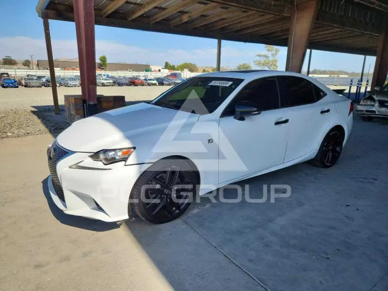 2015 Lexus IS фото