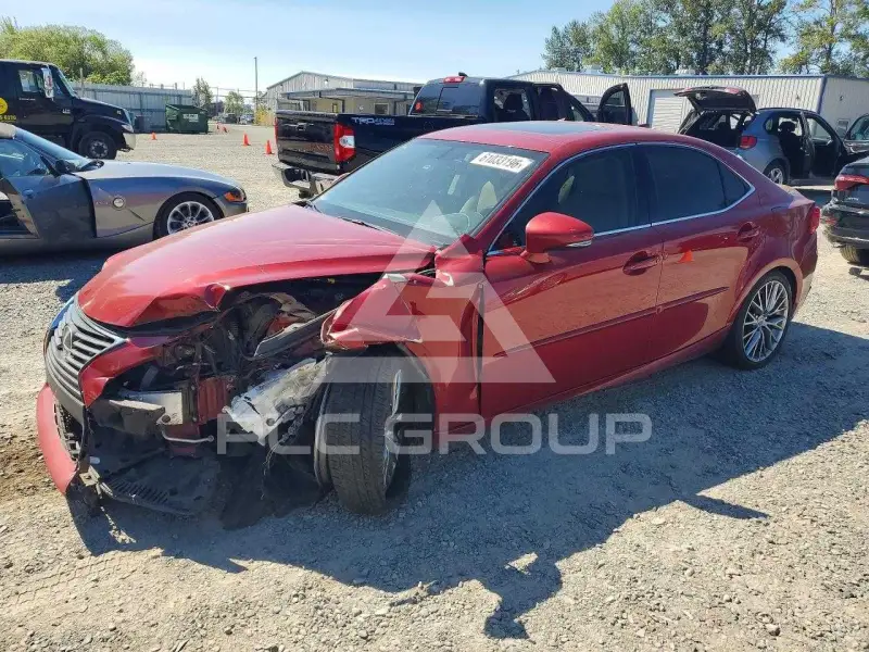 2015 Lexus IS фото
