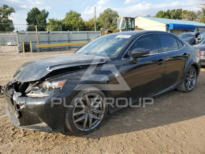 2015 Lexus IS фото