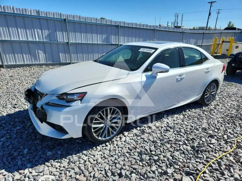 2015 Lexus IS фото