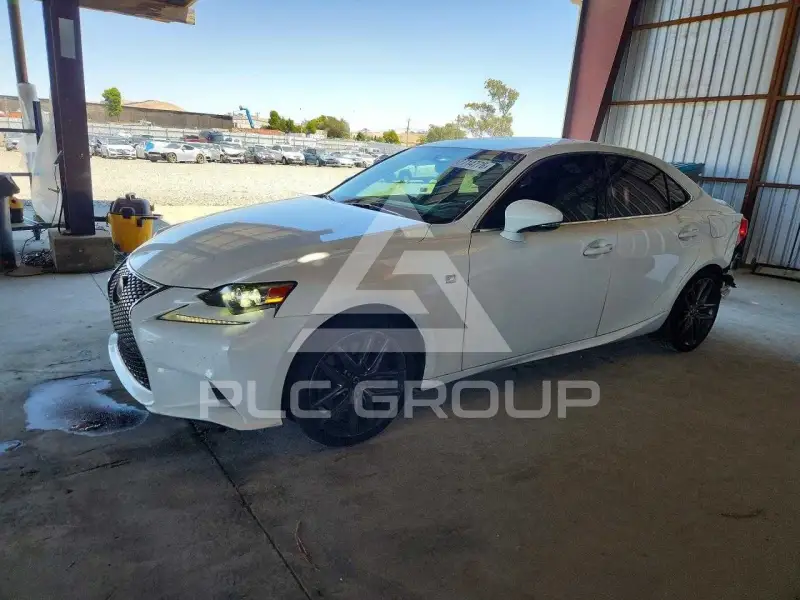 2015 Lexus IS фото