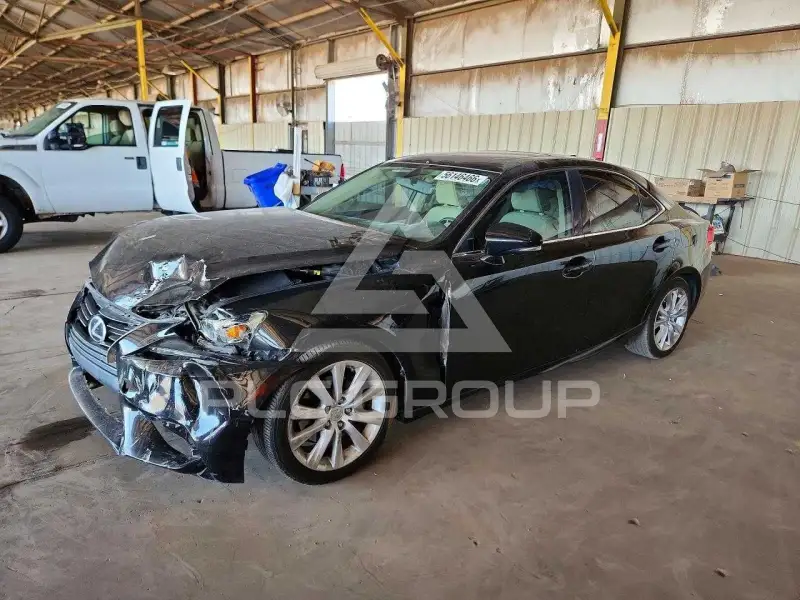 2015 Lexus IS фото