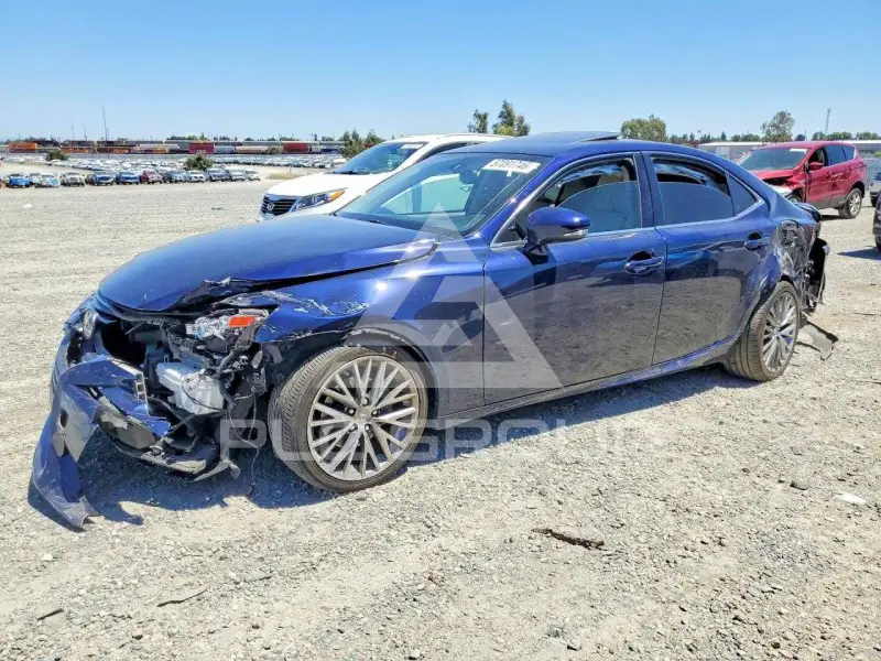 2015 Lexus IS фото