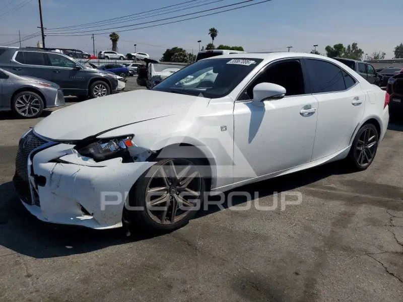 2015 Lexus IS фото