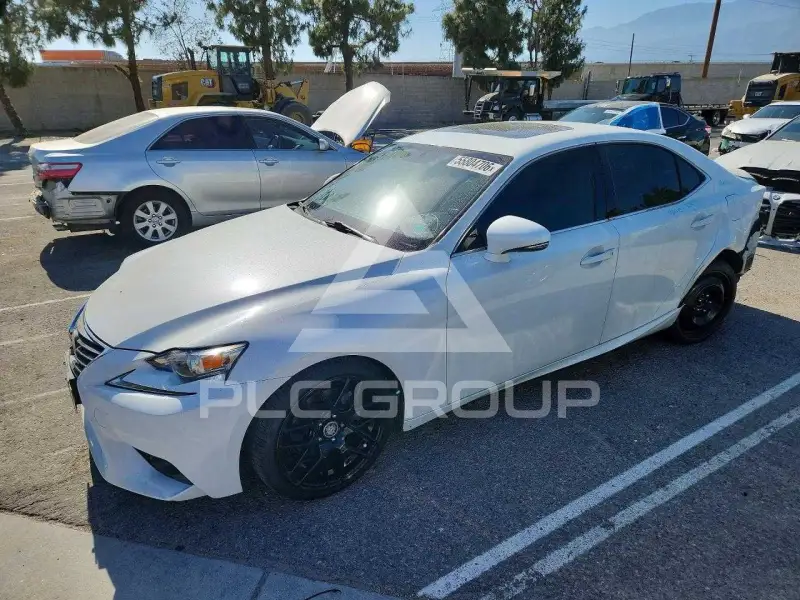 2015 Lexus IS фото