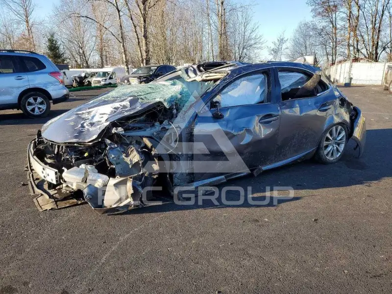 2015 Lexus IS фото