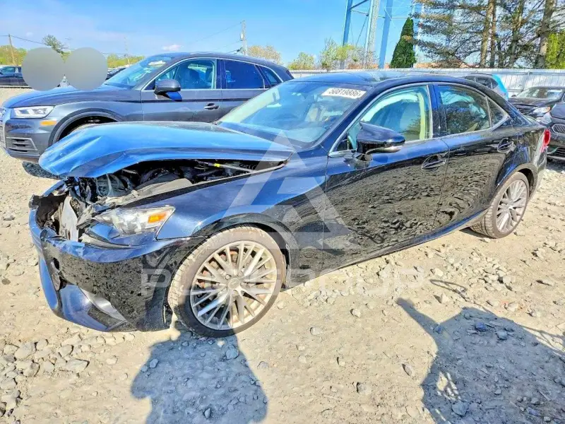 2015 Lexus IS фото