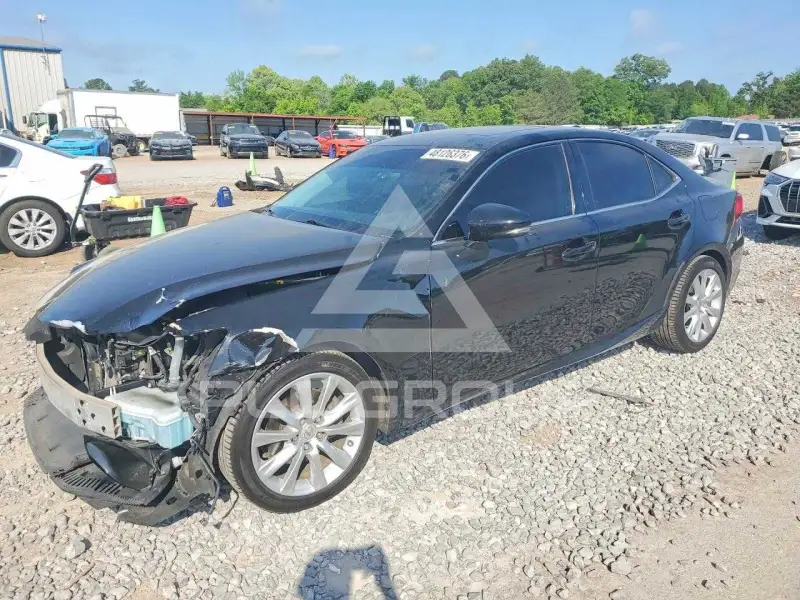 2015 Lexus IS фото